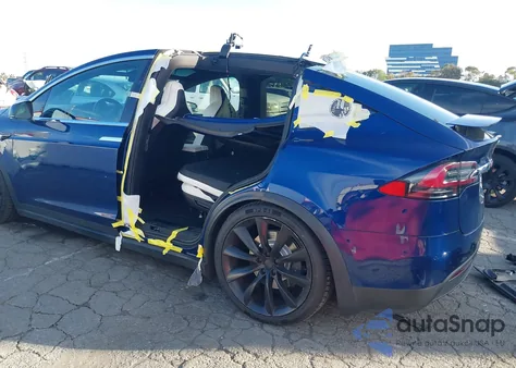 2019 Tesla Model X 100D/75D/Long Range from USA, damaged, VIN 5YJXCAE23KF192296